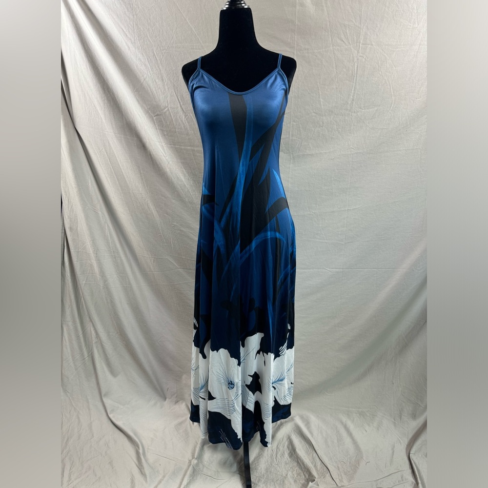 Blue Floral Print Cami Maxi Dress - Picture 7 of 9